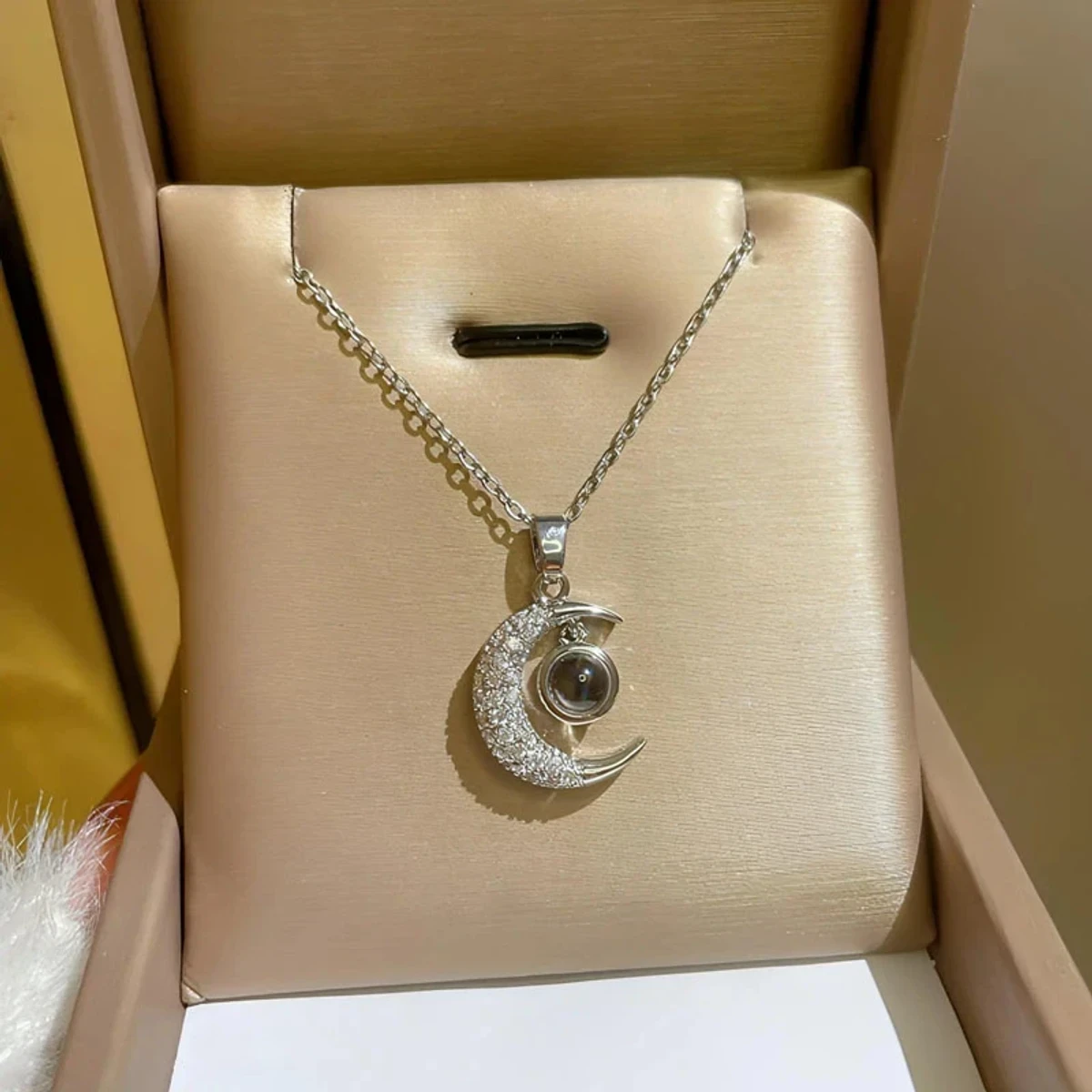Half moon Pendant Necklace Elegant Clavicle Chain Titanium Steel Ladies Jewelry